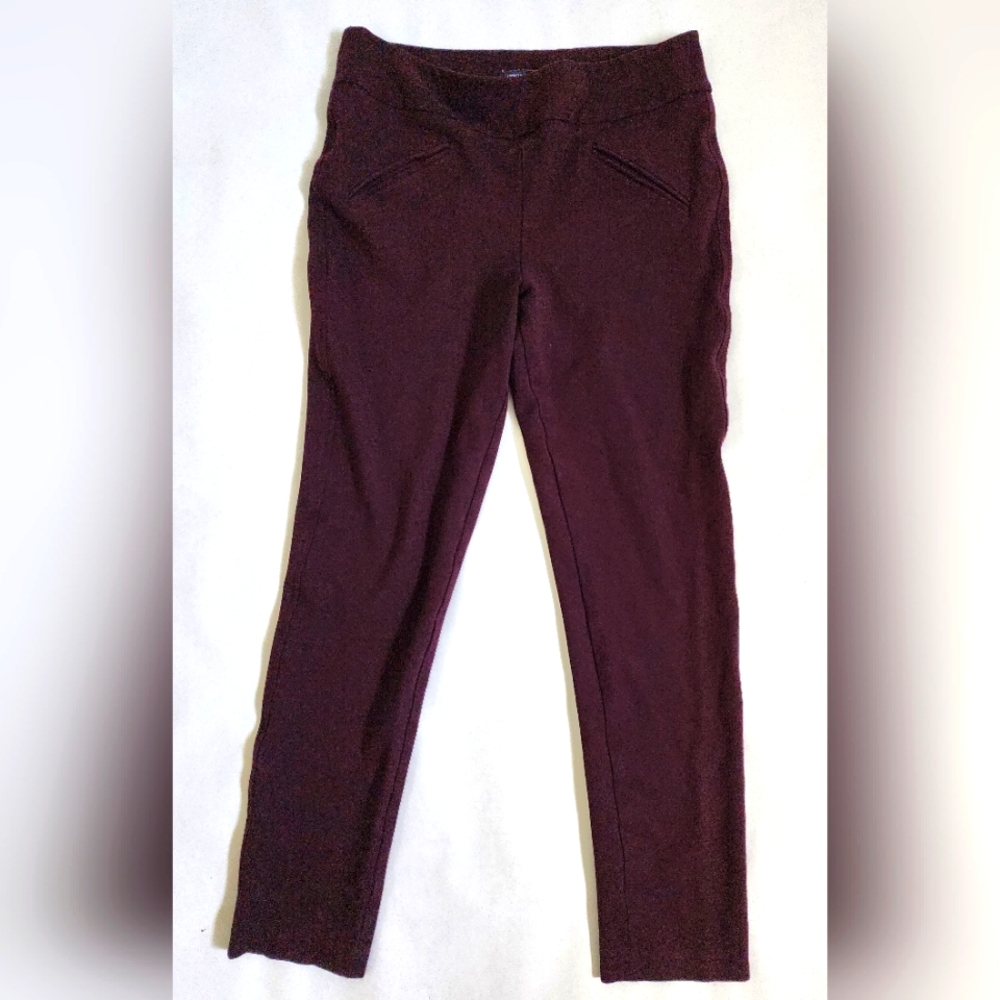 Women Tommy Hilfiger size 12 dress pants with stretch waist, burgundy